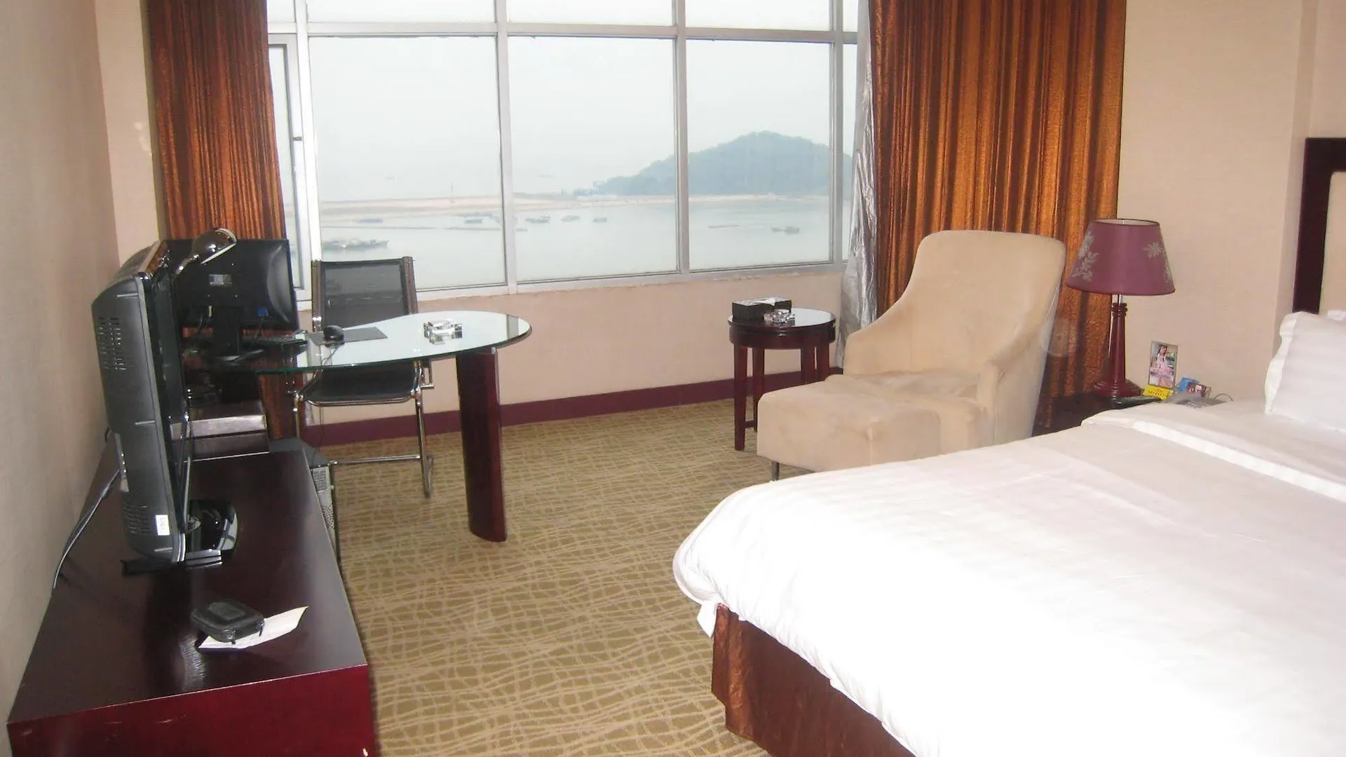 Zhuhai Haijing Hotel 3*,  Kina